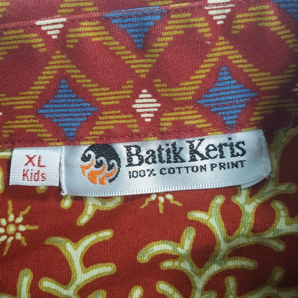 Batik Keris Red And Gold Sz Kids XL - Picture 3 of 5